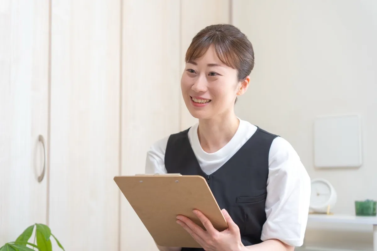 セラピスト MOE